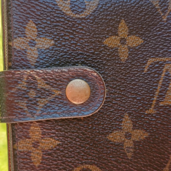 💥💥SOLD💥💥Louis Vuitton wallet - Picture 4 of 9